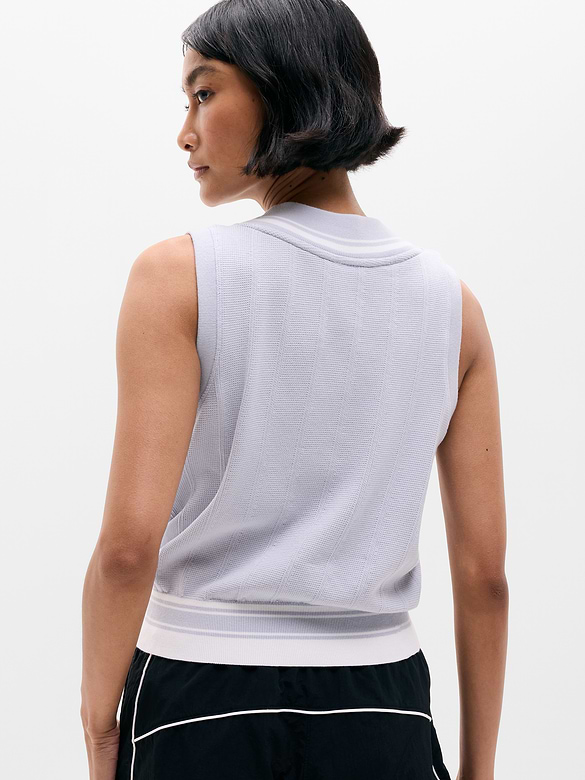 Seamless Sweater Vest