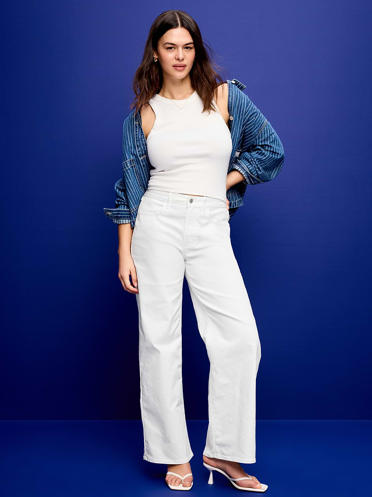 Image number 7 showing, High-Waisted Wow Wide-Leg Jeans