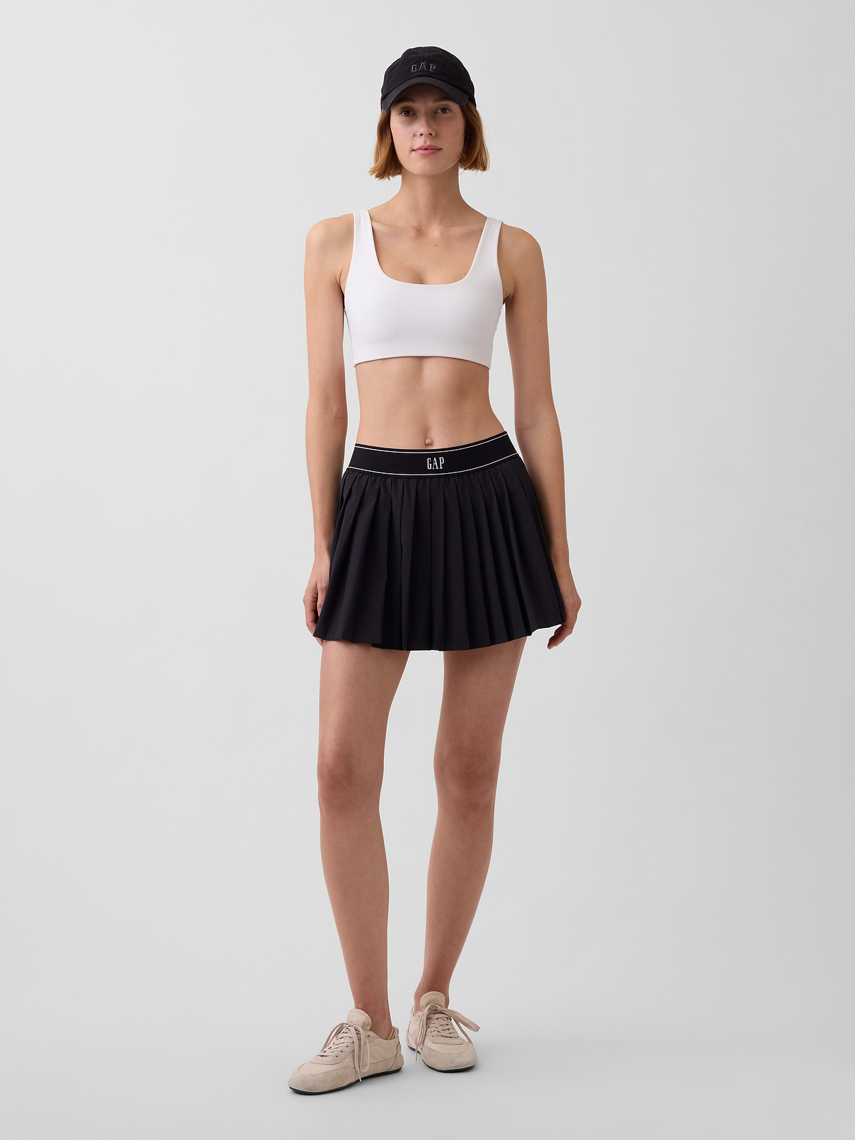 Image number 5 showing, GapFit Tech Pleated Exercise Skort