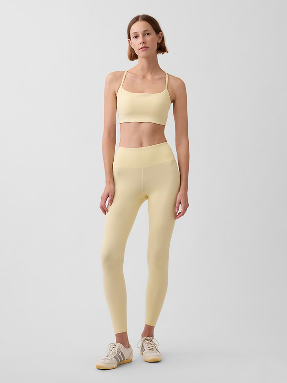 GapFit Smooth Racerback Sports Bra