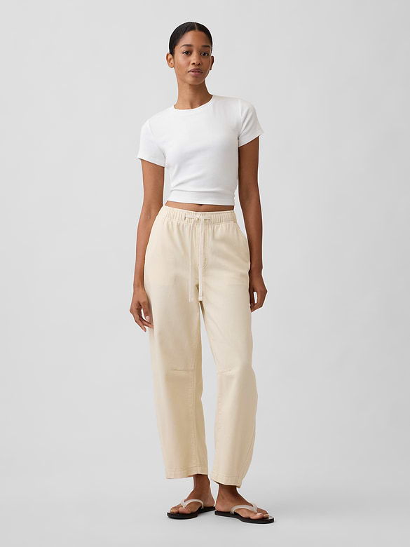 Mid Rise Pull-On Barrel Jeans