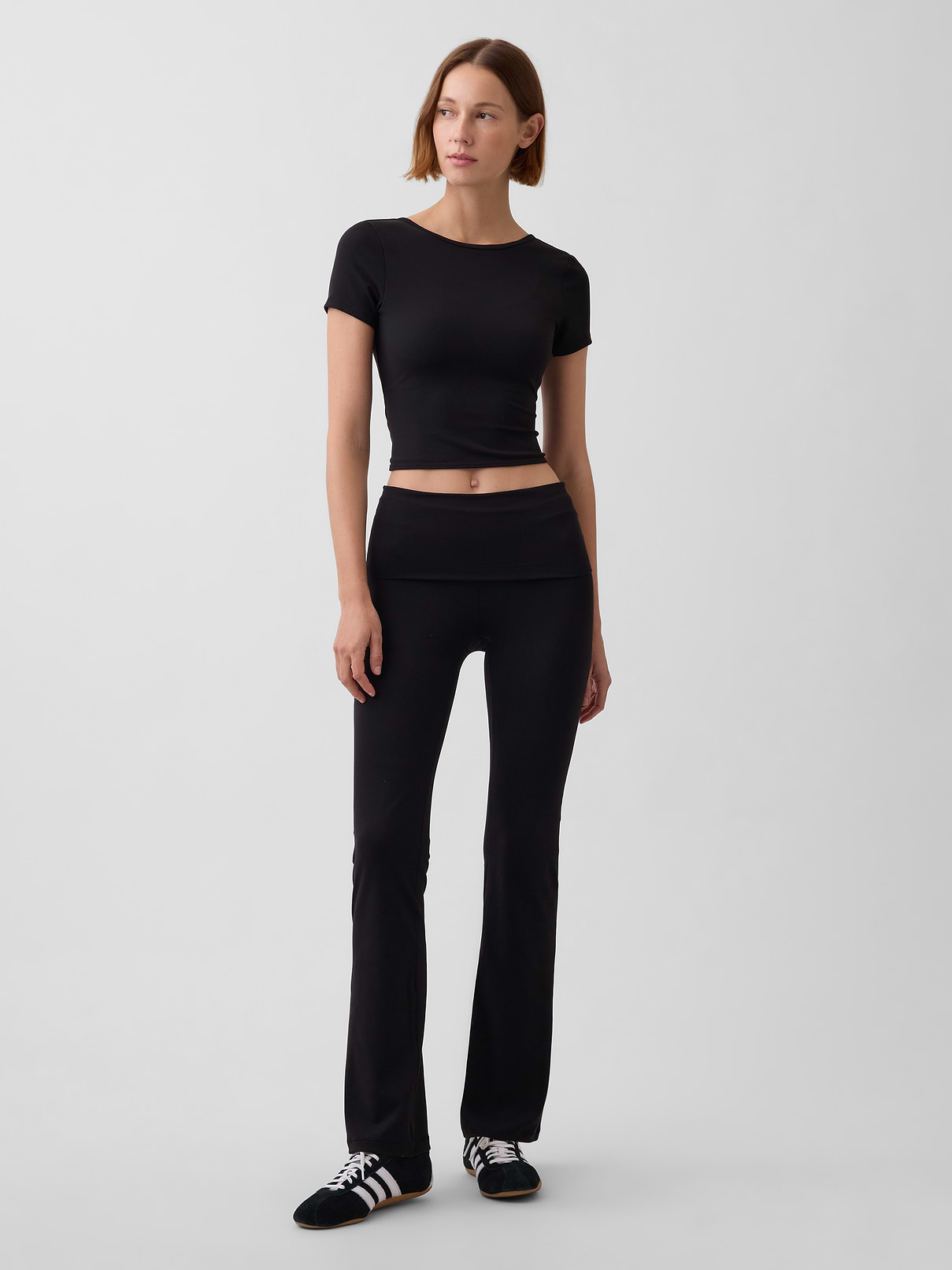 Image number 2 showing, GapFit Smooth Reversible Wrap Crop Top
