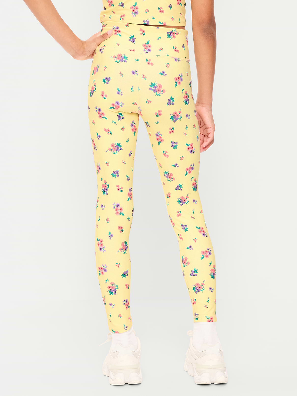 L'image numéro 2 présente Legging PowerSoft à taille haute longueur 7/8 pour fille