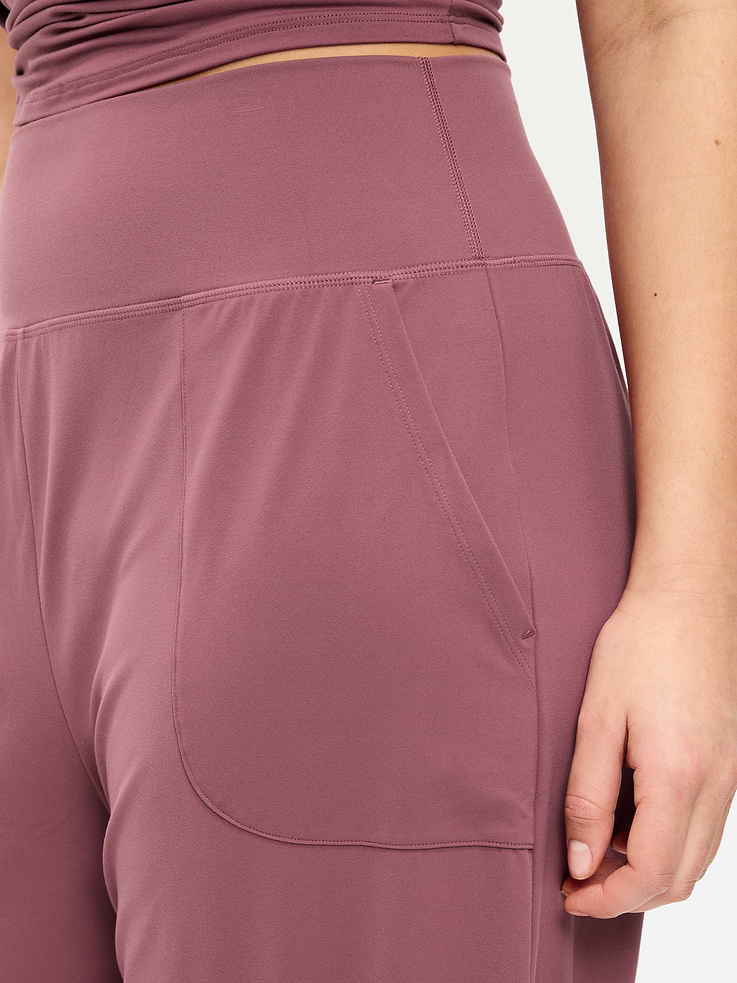 Image number 3 showing, High-Waisted StudioSmooth Jogger