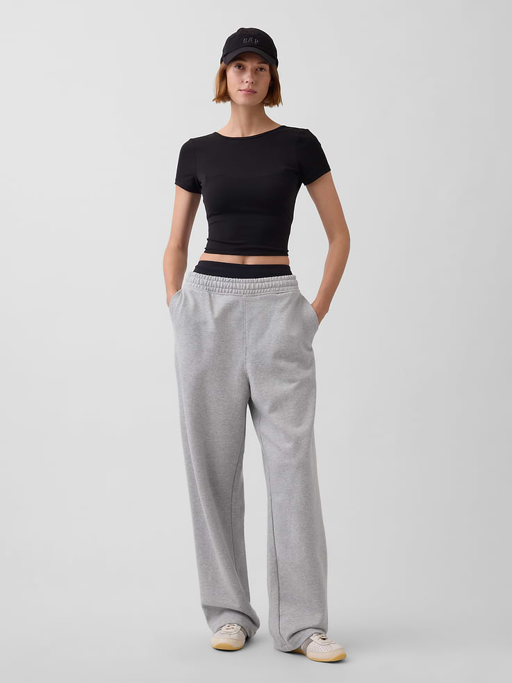Image number 5 showing, GapFit Smooth Reversible Wrap Crop Top
