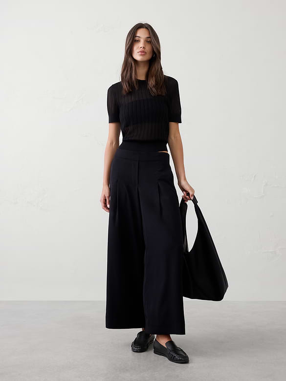 Wide-Leg Mid-Rise Pleated Pull-On Pant