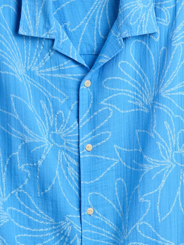 Gauze Vacay Shirt in Boxy Fit