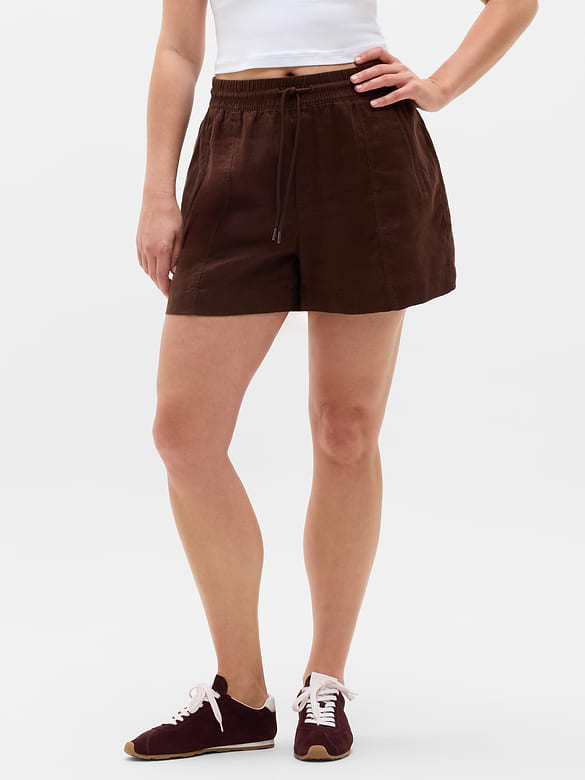 Retreat Linen Mid Rise 4" Short