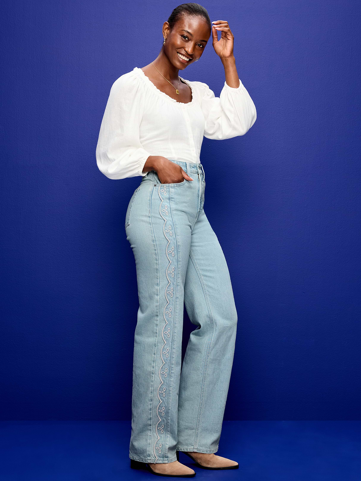 Curvy Extra High-Waisted Scalloped Wide-Leg Jeans by Old Navy