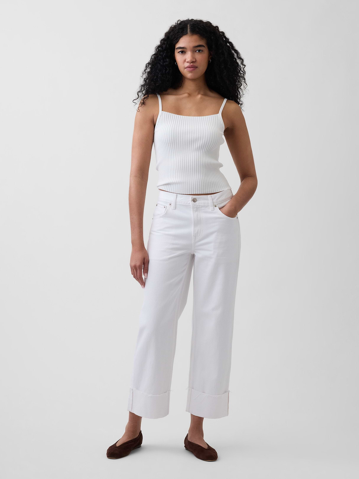 Low Slung Relaxed Crop Jeans - Fresh white by Gap