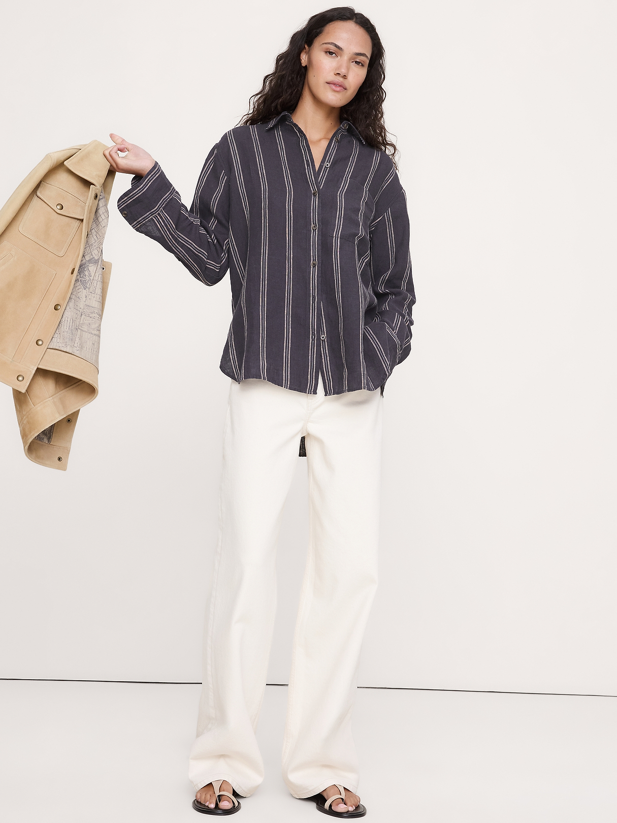 The Oversized Linen Shirt | Banana Republic