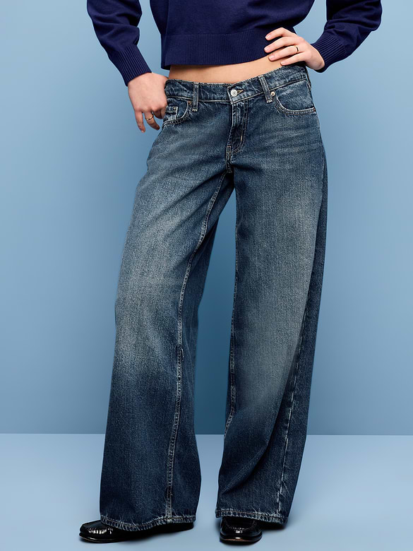 Low-Rise Baggy Wide-Leg Jeans