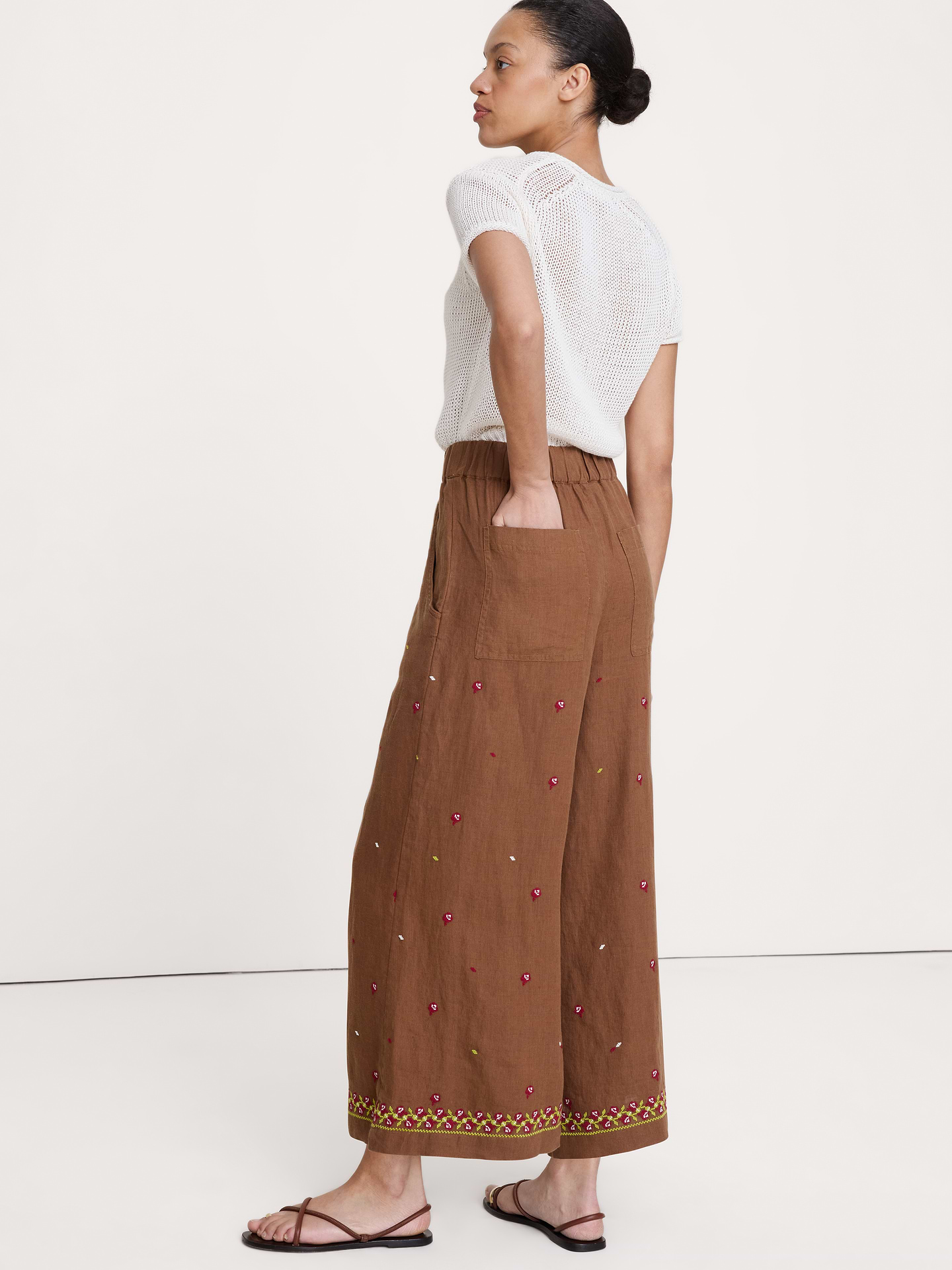 Image number 3 showing, The Pull-On Wide-Leg Ankle Pant in Embroidered Linen