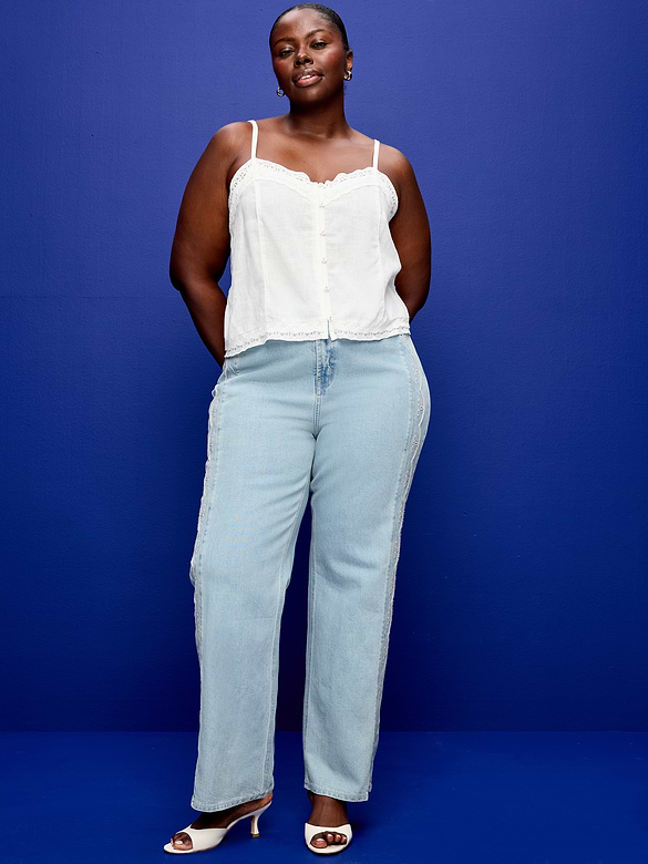 Curvy Extra High-Waisted Scalloped Wide-Leg Jeans