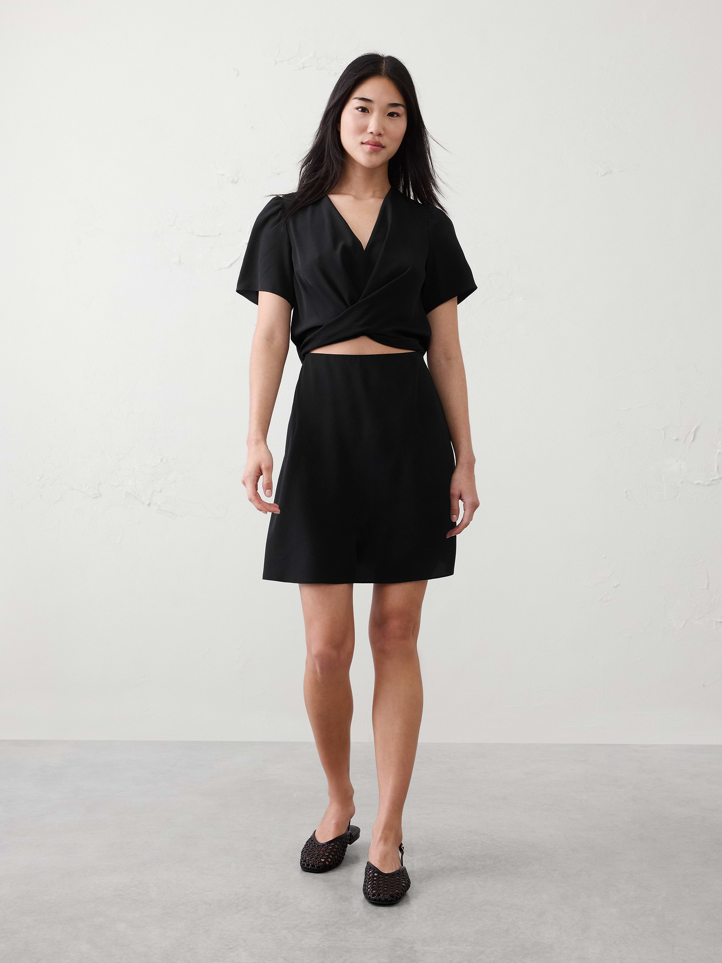 Image number 1 showing, Tied Cropped Top