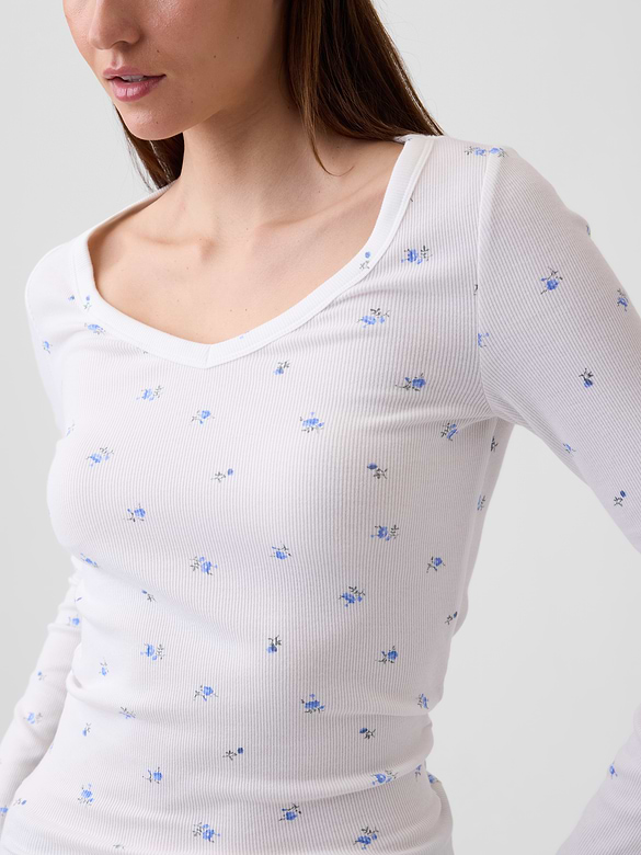 Ribbed V-Neck T-Shirt