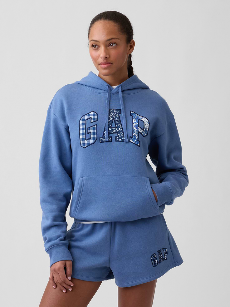 Image number 1 showing, Relaxed Gap Logo Hoodie