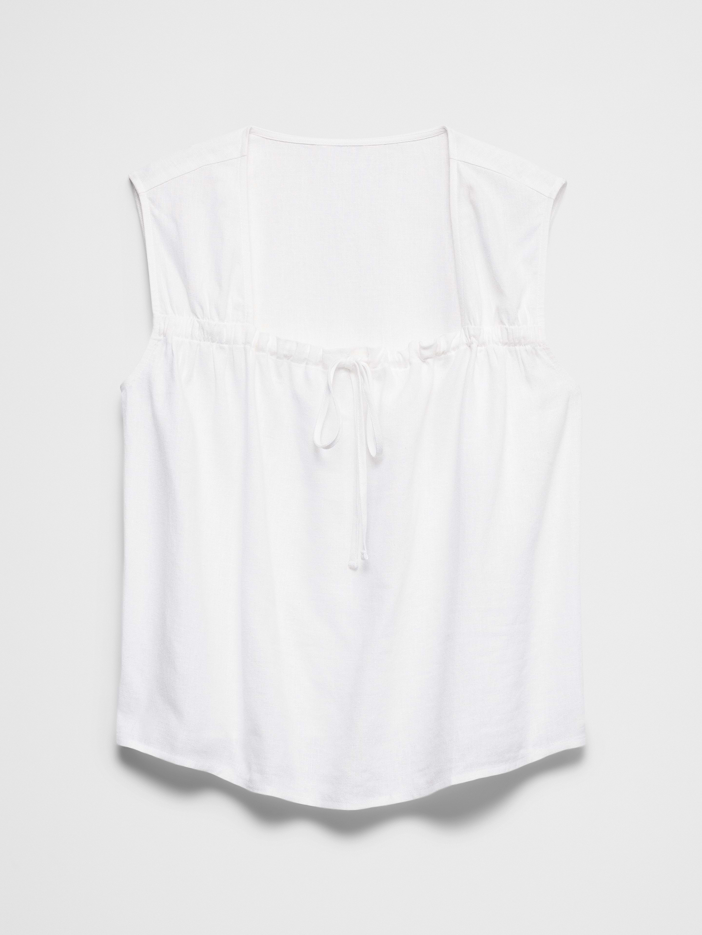 Image number 4 showing, Linen-Blend Tied Popover Top
