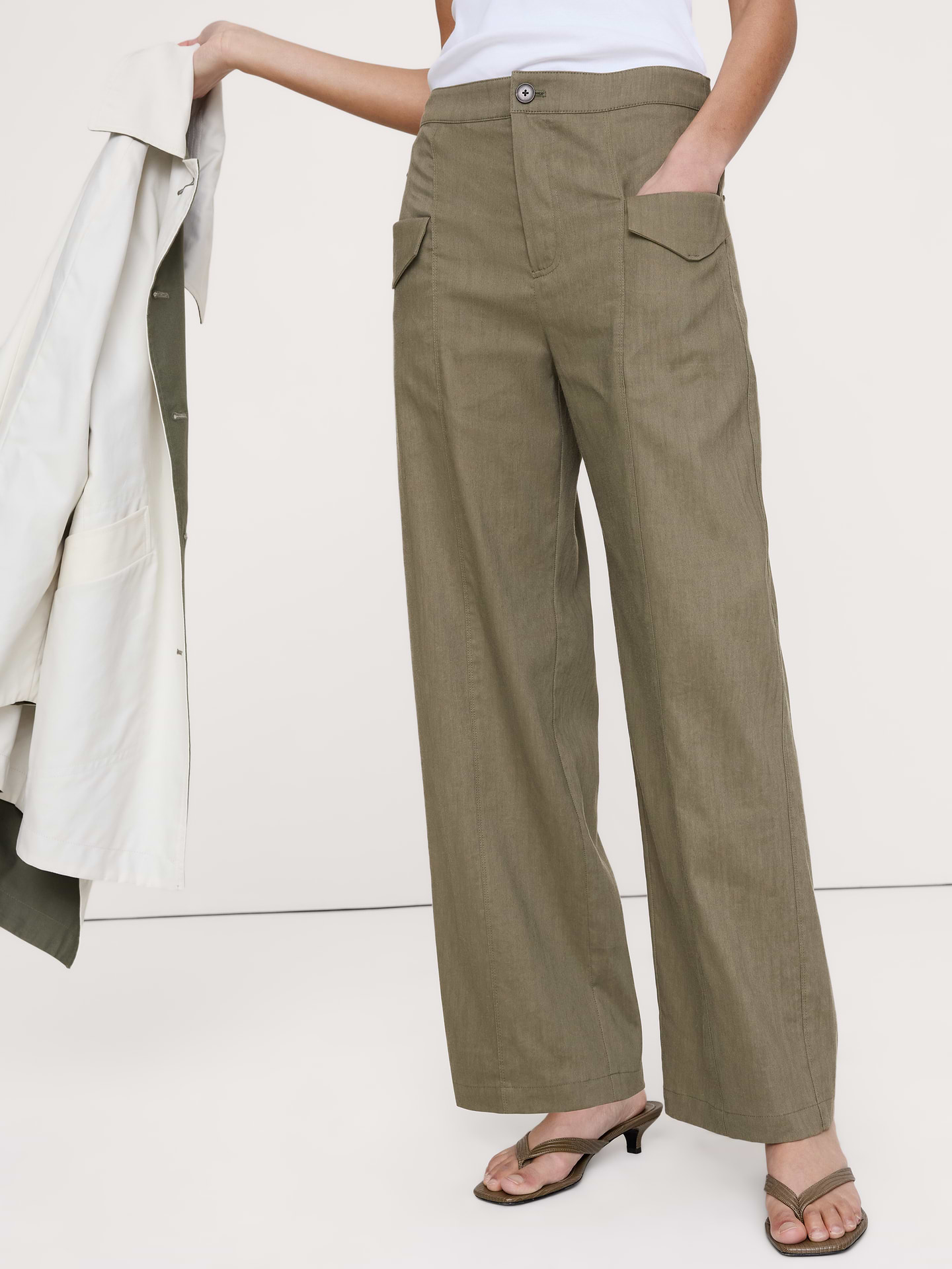 Image number 8 showing, High-Rise Straight Utility Pant in Stretch Linen-Viscose