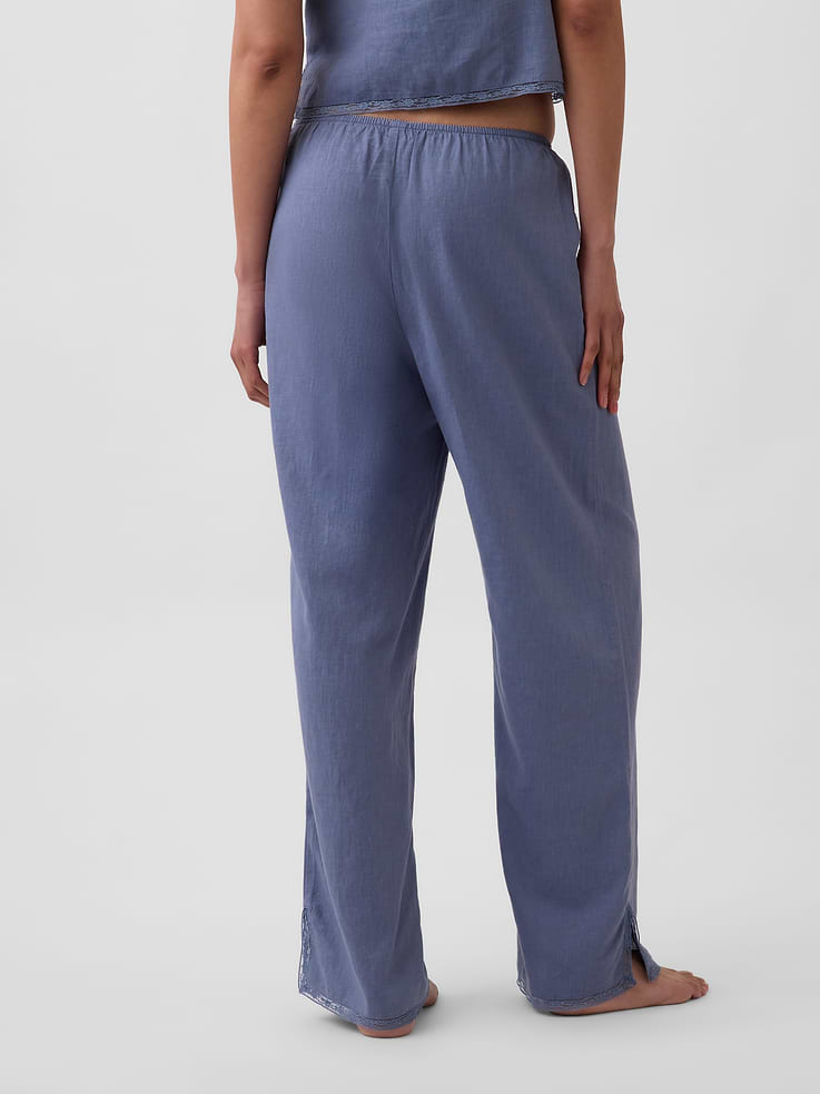 L'image numéro 4 présente Pantalon de pyjama en mélange de lin à ourlet en dentelle