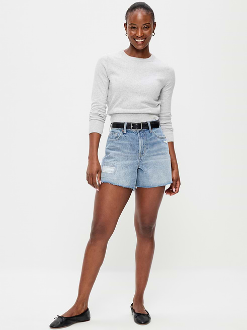 Curvy Curvy High-Waisted Baggy Jean Shorts -- 5-inch inseam on clearance at Old Navy — 68% off