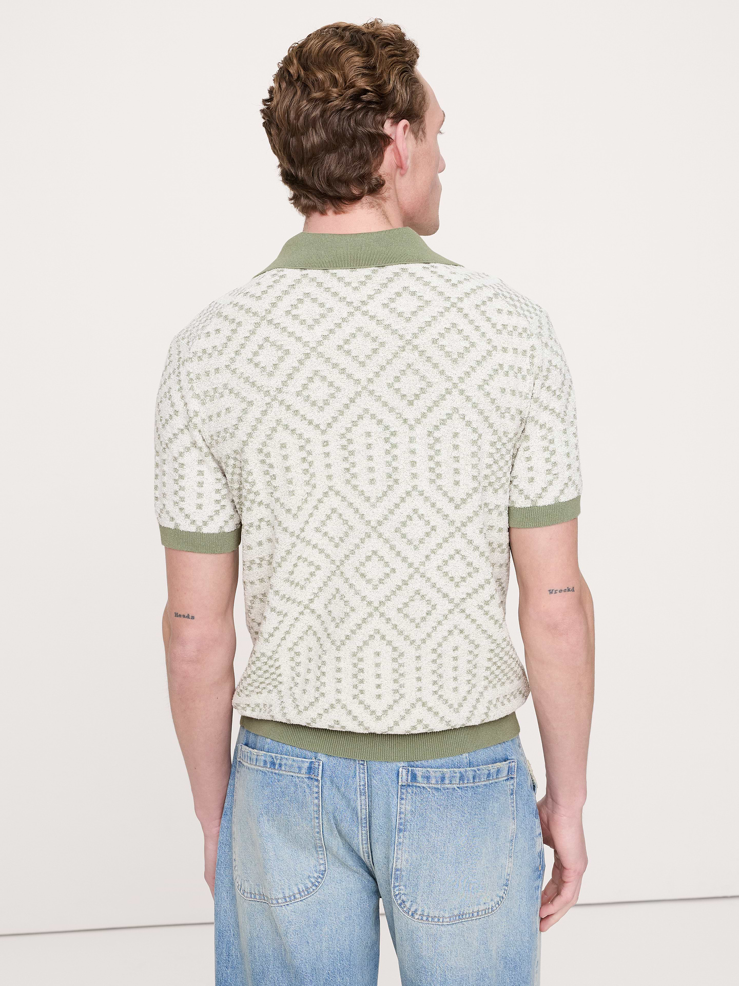 L'image numéro 2 présente Polo en jacquard de mélange de lin et de coton