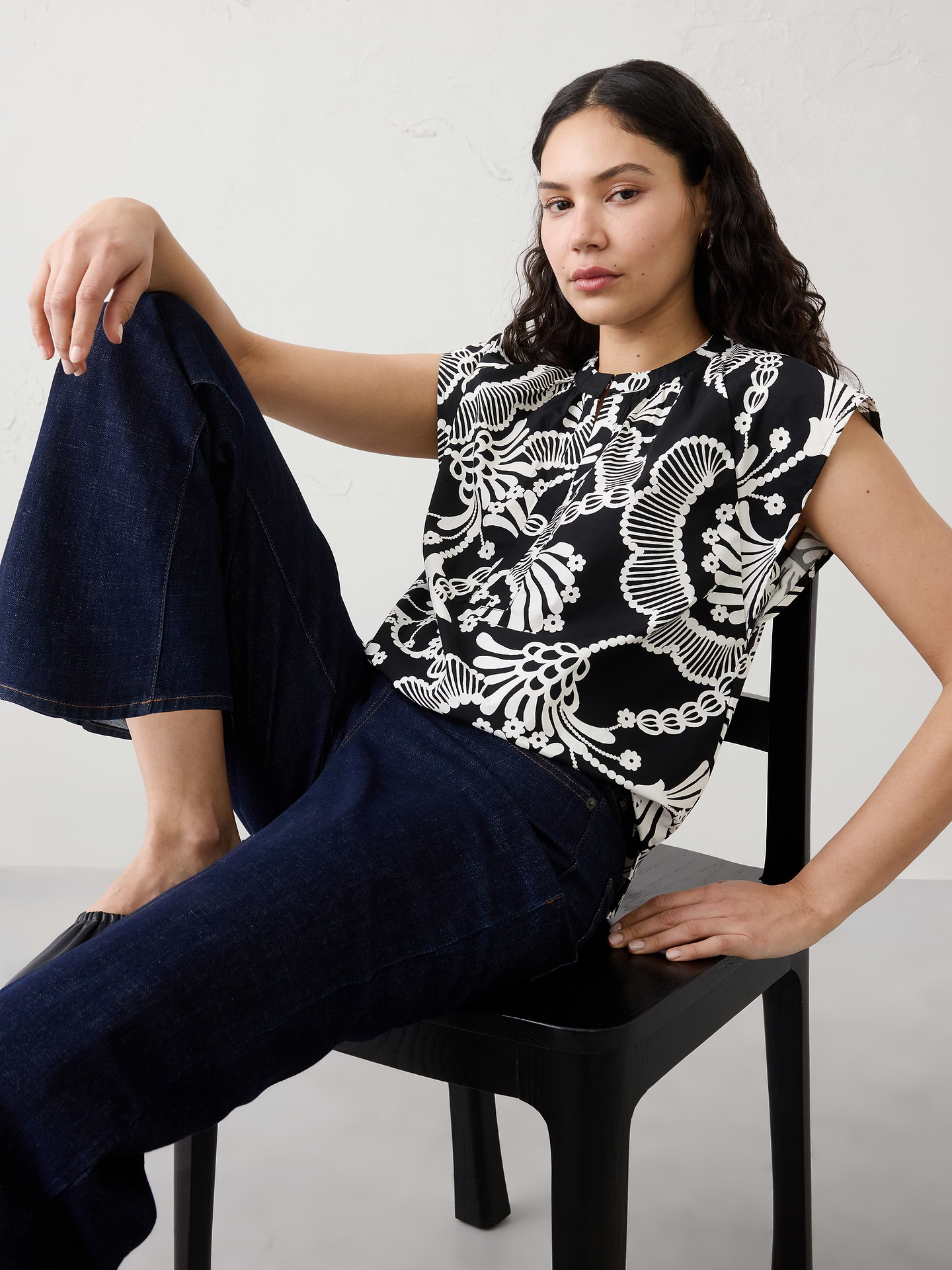 Image number 3 showing, Raglan-Sleeve Top