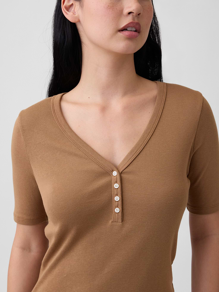 Image number 4 showing, Modern Ribbed V-Neck Henley Top