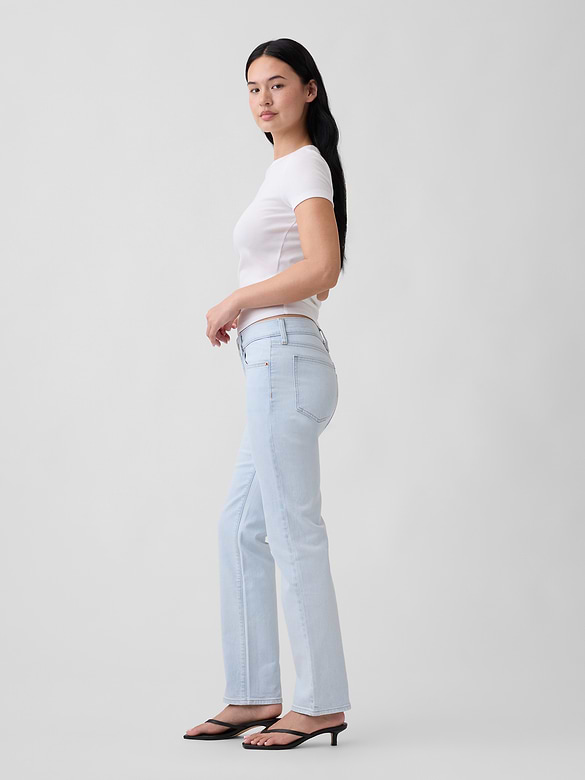 Low Rise '90s Slim Straight Jeans