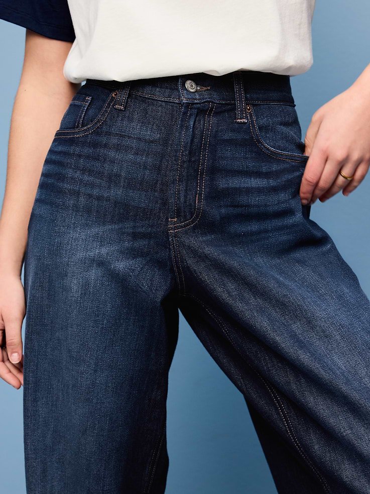 Image number 5 showing, High-Waisted Baggy Wide-Leg Stretch Jeans