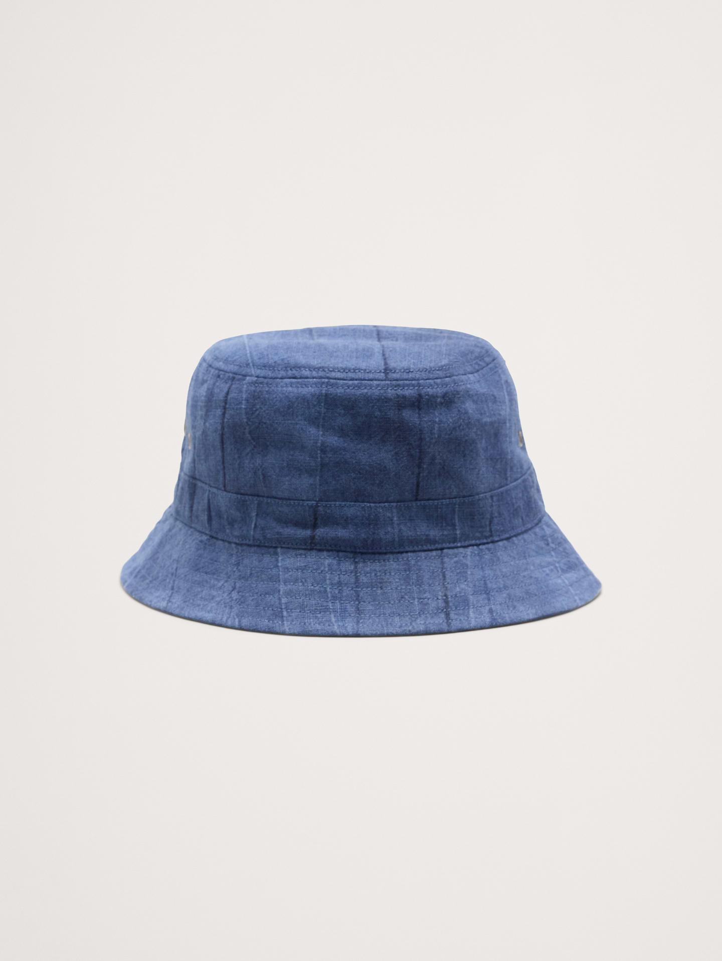 L'image numéro 1 présente Chapeau cloche texturé en mélange de coton et ramie