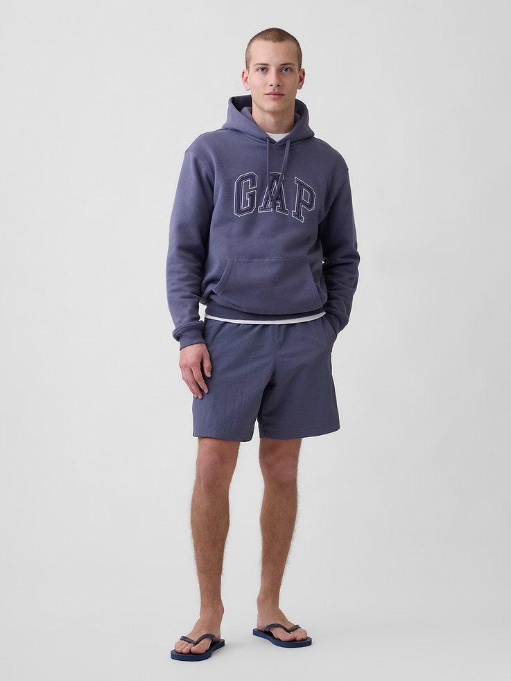 Image number 3 showing, 7.5" Hybrid Shorts
