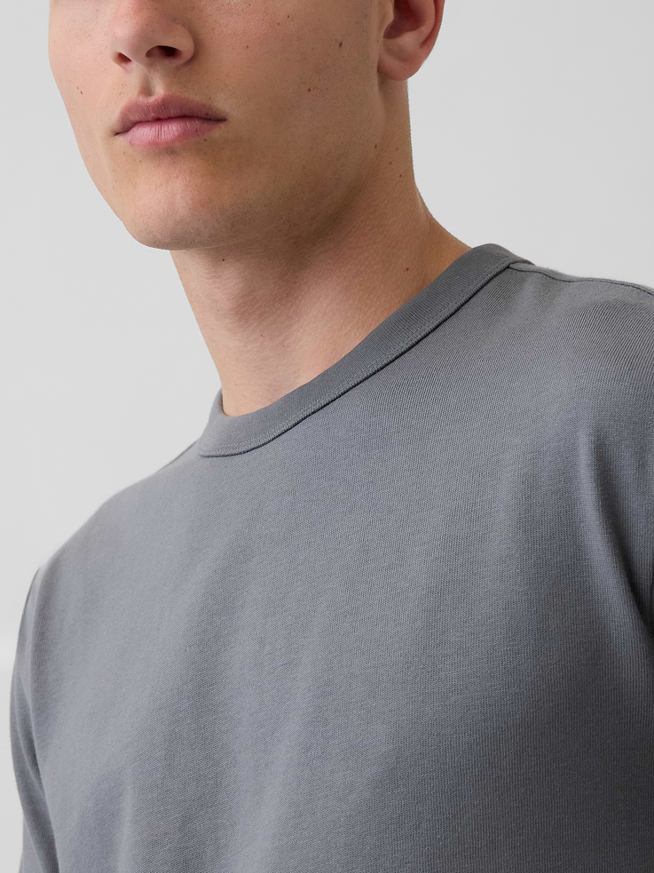 Image number 4 showing, Adult Heavyweight Crop T-Shirt