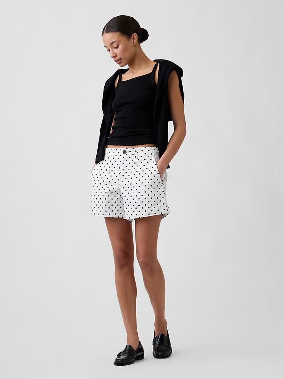 5" Mid Rise Downtown Khaki Shorts