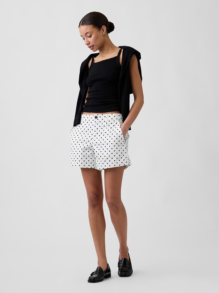 Image number 1 showing, 5" Mid Rise Downtown Khaki Shorts