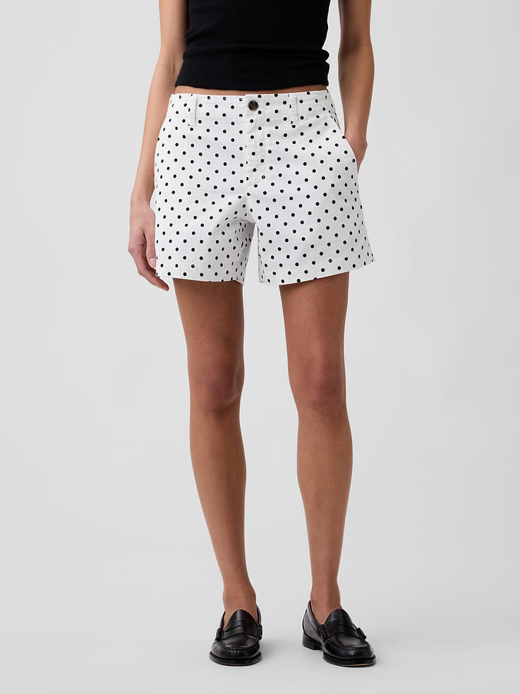 Image number 2 showing, 5" Mid Rise Downtown Khaki Shorts