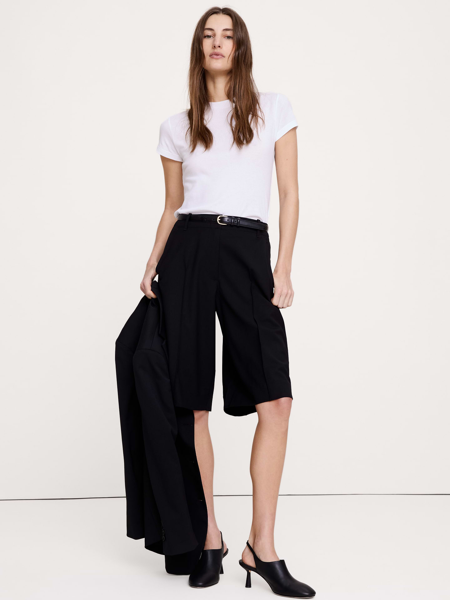 Image number 1 showing, High-Rise Italian Wool Bermuda Short