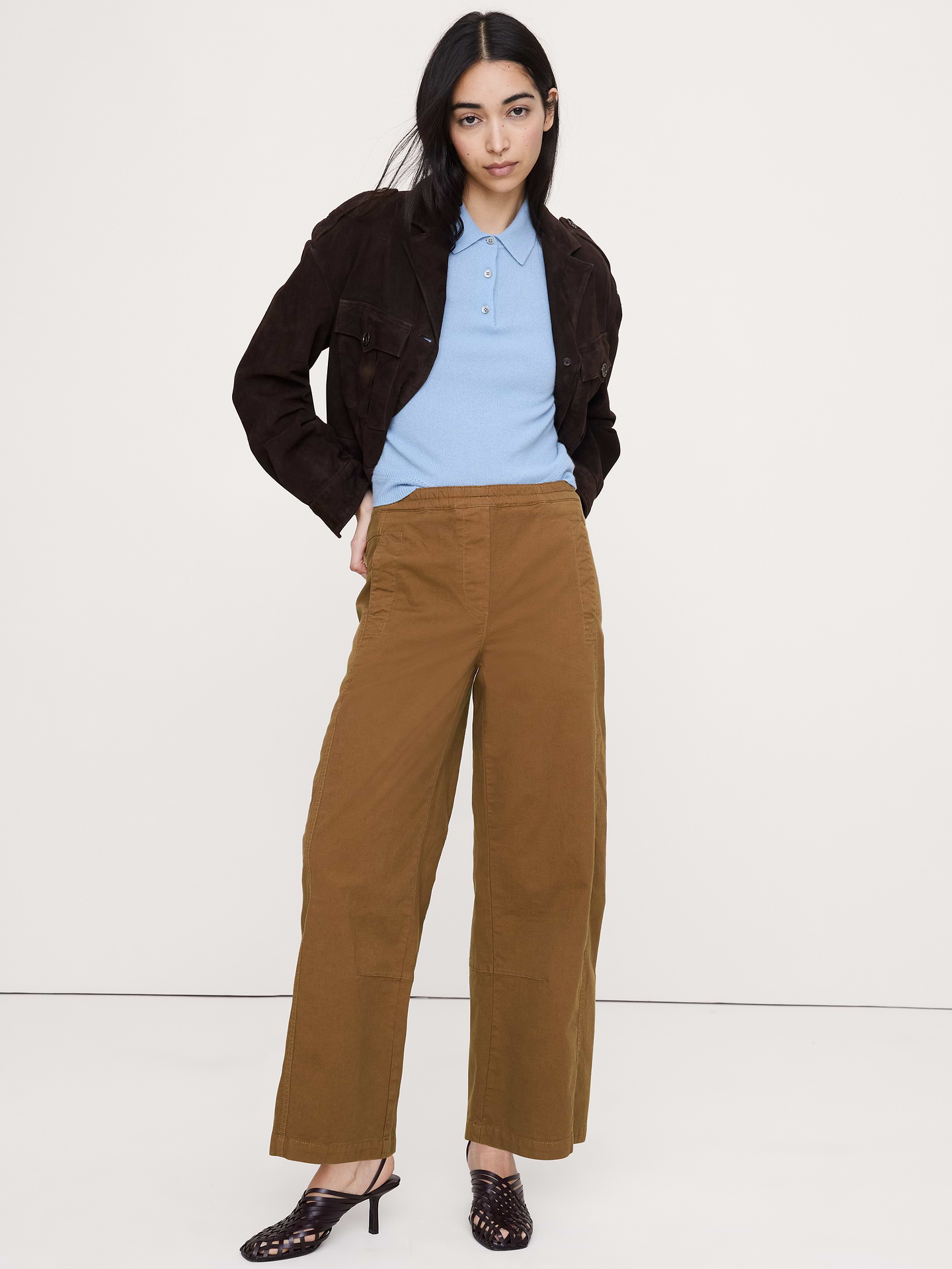 L'image numéro 1 présente Pantalon de peintre décontracté à taille mi-basse extensible