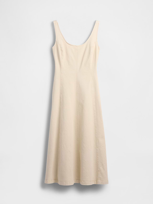 Scoop Neck Maxi Dress