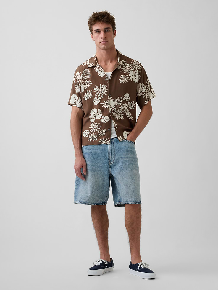 Image number 2 showing, Relaxed Camp Collar Shirt