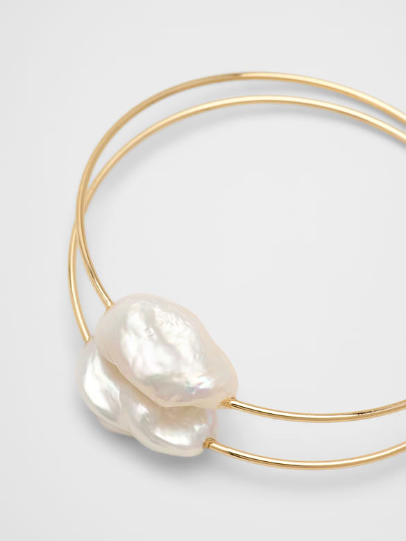 Pearl Wire Hoop Earrings