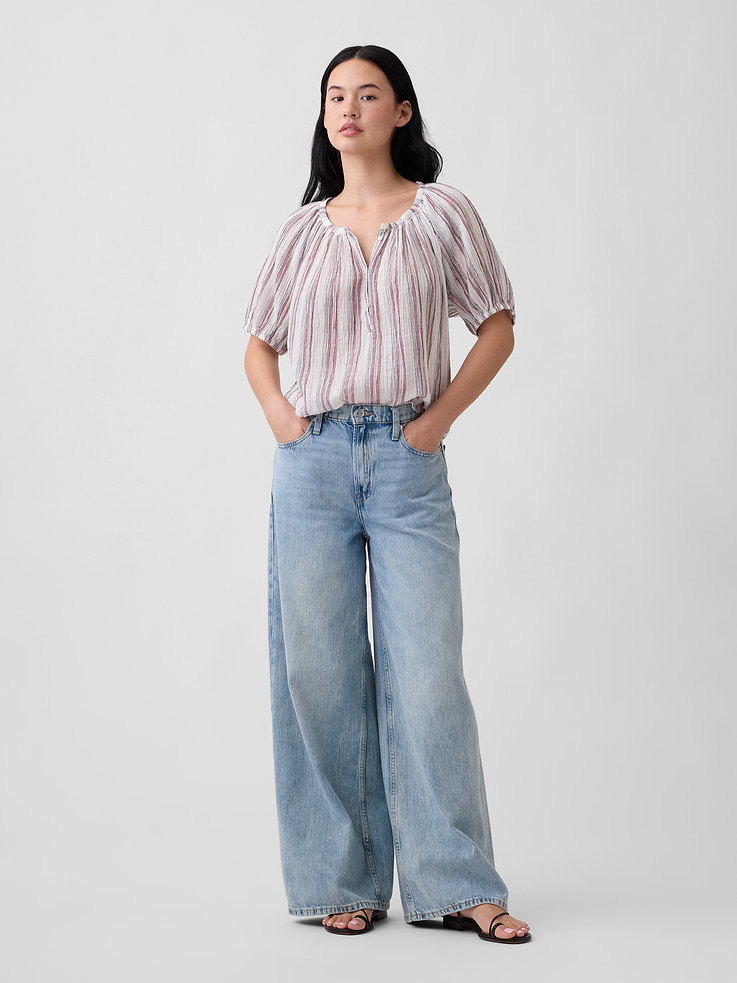 Image number 3 showing, Oversized Puff Sleeve Top