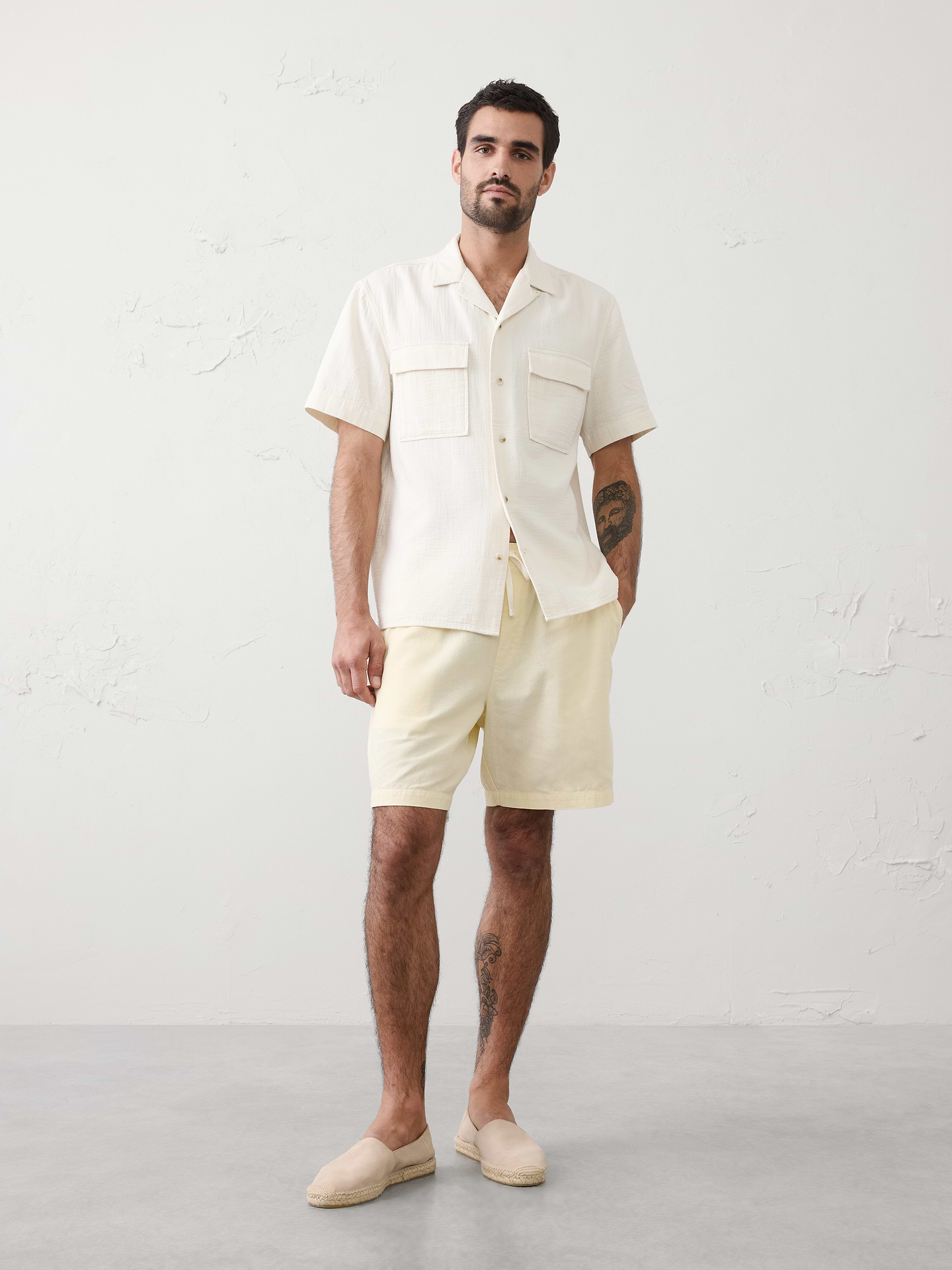 Image number 1 showing, Standard-Fit 7" Linen-Blend Deck Short