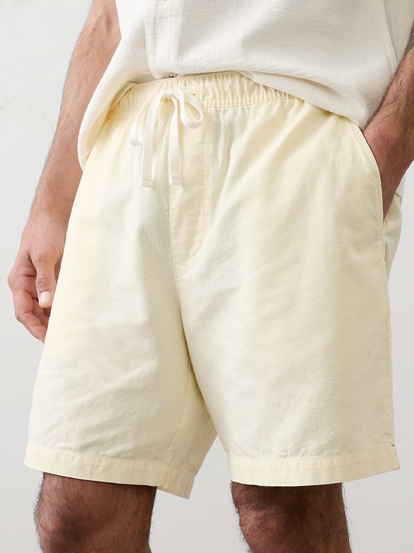 Standard-Fit 7" Linen-Blend Deck Short