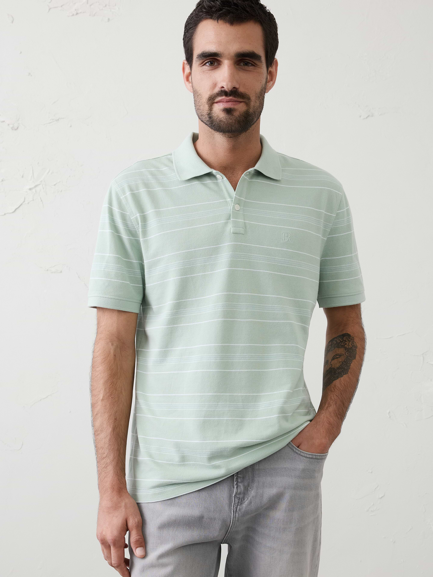 L'image numéro 1 présente Polo en piqué coupe standard