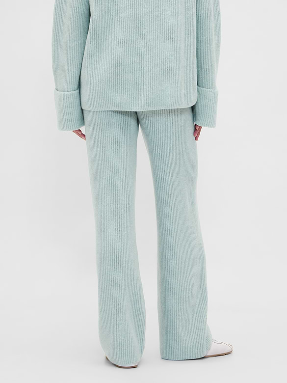 CashSoft Shaker-Stitch Sweater Pants