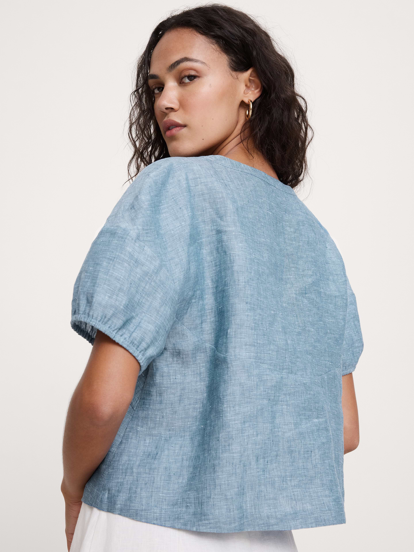 Image number 2 showing, Linen Tie-Front V-Neck Top