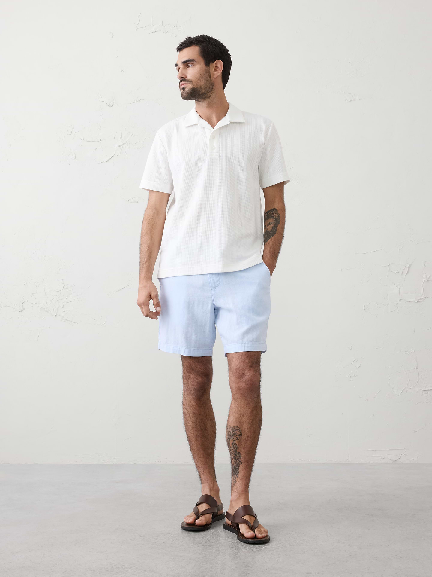 Image number 1 showing, Standard-Fit 7" Linen-Blend Short