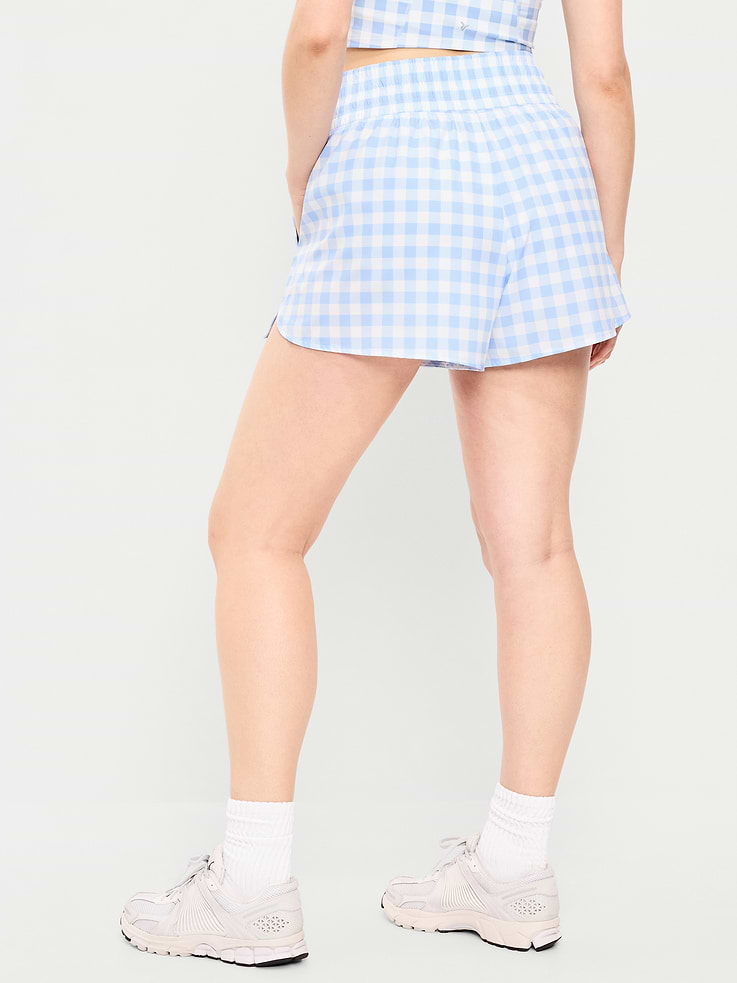 Image number 6 showing, Extra High-Waisted Crinkle Run Shorts -- 3-inch inseam