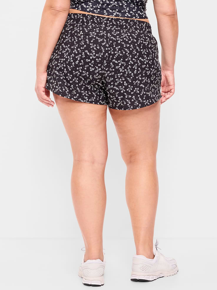 L'image numéro 7 présente Short de course StretchTech à taille mi-basse, entrejambe de 7,5 cm